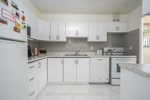 Photo 10 at 1110 - 120 Dundalk Drive, Dorset Park, Toronto