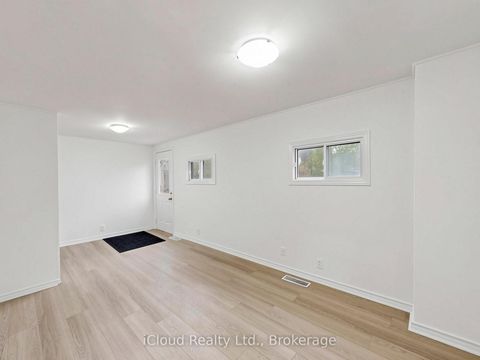 Photo 10 at 32 Seventeenth Street, New Toronto, Toronto
