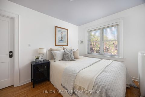 Photo 19 at 11 Avonlea Boulevard, Danforth, Toronto