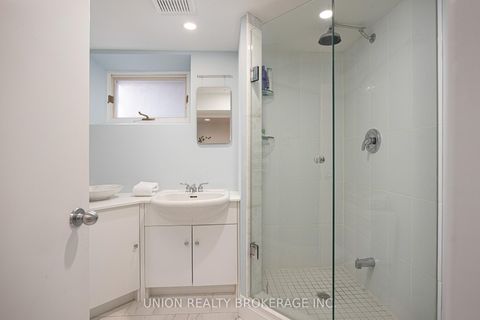Photo 28 at 11 Avonlea Boulevard, Danforth, Toronto
