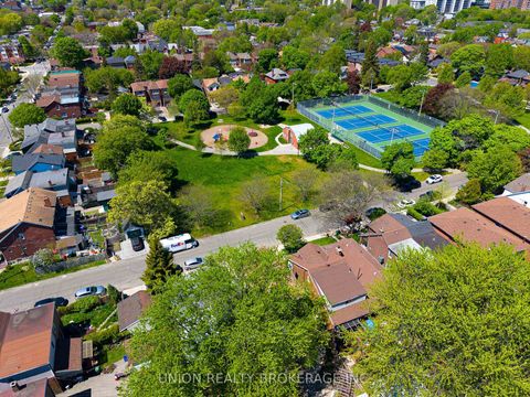 Photo 37 at 11 Avonlea Boulevard, Danforth, Toronto