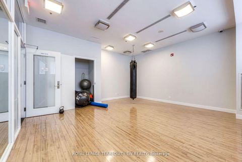 Photo 7 at 302 - 21 Nelson Street, Waterfront Communities C1, Toronto