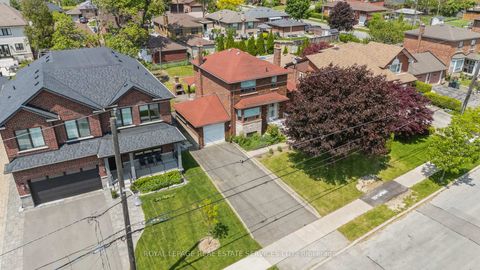 Photo 2 at 28 Cornelius Parkway, Maple Leaf, Toronto