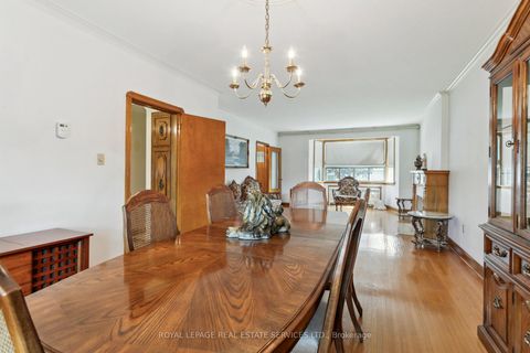 Photo 14 at 28 Cornelius Parkway, Maple Leaf, Toronto