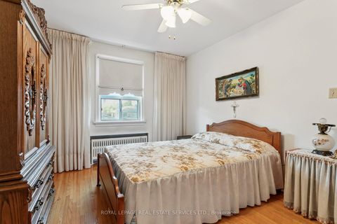 Photo 24 at 28 Cornelius Parkway, Maple Leaf, Toronto