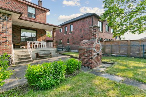 Photo 40 at 28 Cornelius Parkway, Maple Leaf, Toronto