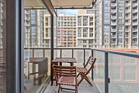 Photo 16 at 716 - 101 Peter Street, Waterfront Communities C1, Toronto