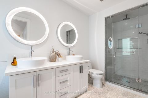 Photo 17 at 15 Edgewood Avenue, Woodbine Corridor, Toronto