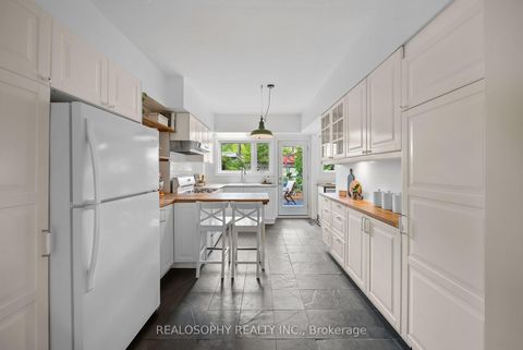 Photo 9 at 118 Ivy Avenue, South Riverdale, Toronto