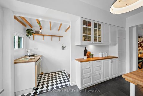 Photo 13 at 118 Ivy Avenue, South Riverdale, Toronto
