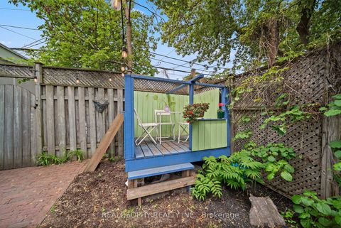 Photo 35 at 118 Ivy Avenue, South Riverdale, Toronto
