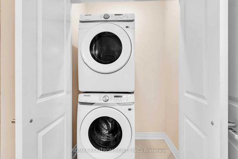 Photo 20 at 33 Landour Avenue, Eglinton West, Toronto