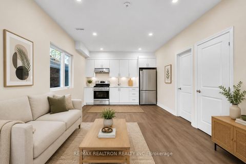 Photo 23 at 33 Landour Avenue, Eglinton West, Toronto