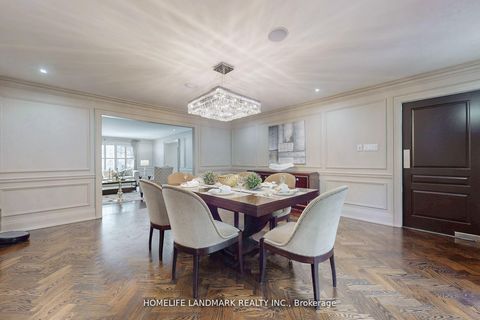 Photo 7 at 30 Bobwhite Crescent, Windfields, Toronto