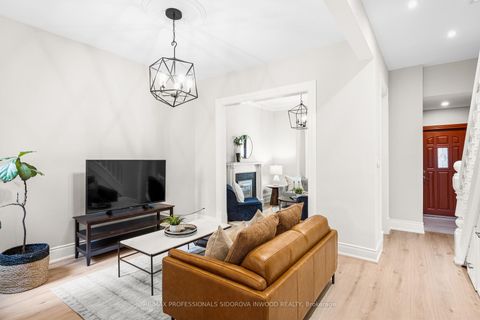 Photo 8 at 209 Maria Street, Junction Area, Toronto