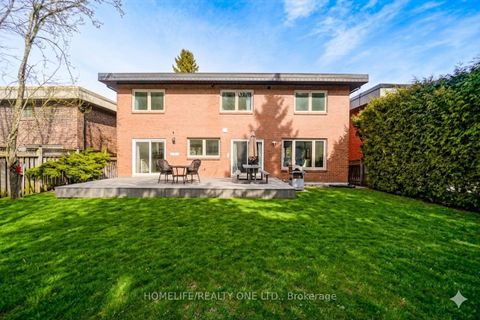 Photo 34 at 31 Bearwood Drive, Humber Valley, Toronto