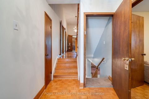 Photo 15 at 17 Altair Avenue, L'Amoreaux, Toronto