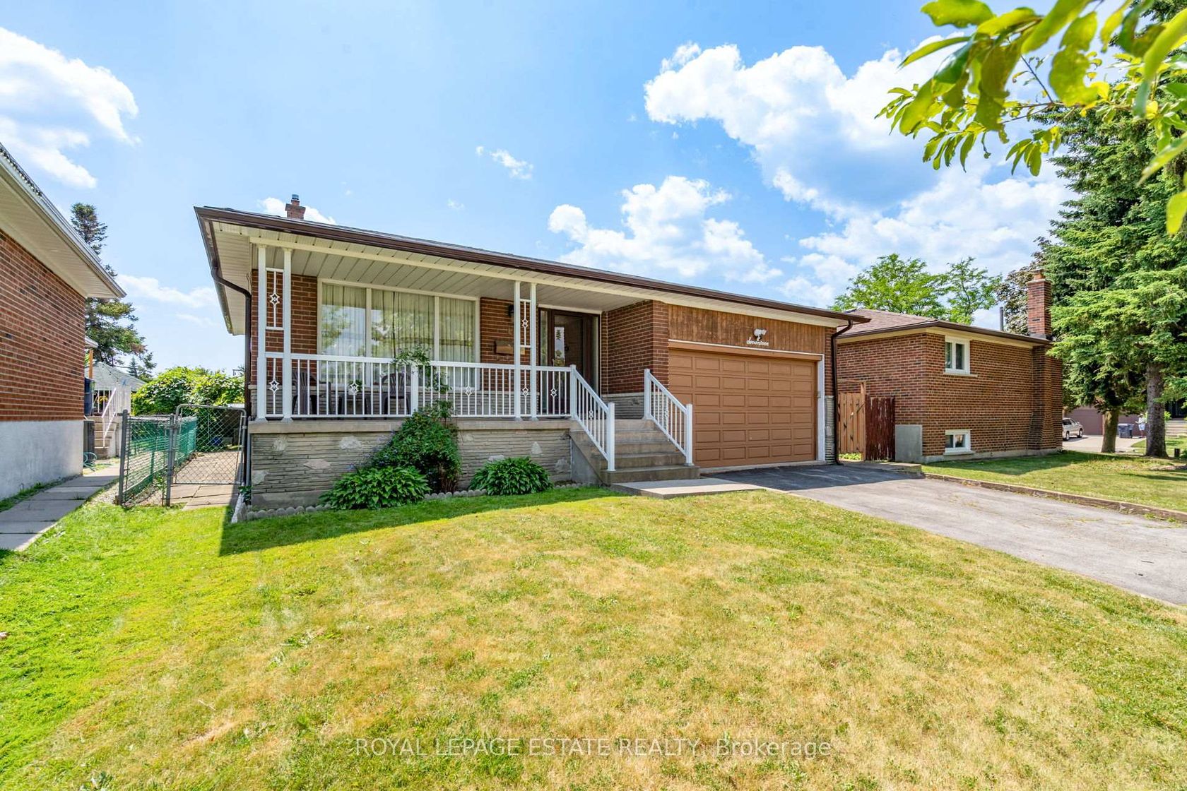 17 Altair Avenue, L'Amoreaux, Toronto 