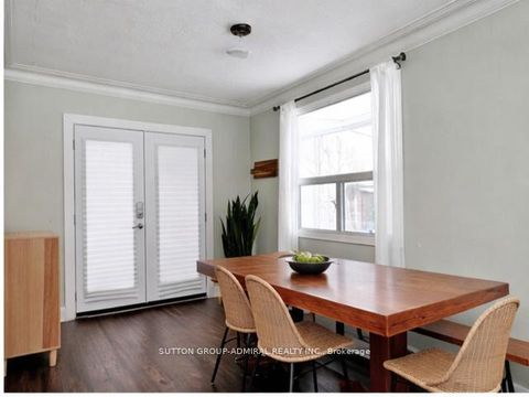 Photo 6 at 58 Harlow Crescent, Beaumonde Heights, Toronto