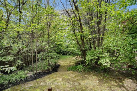 Photo 8 at 3 Shorncliffe Avenue, Casa Loma, Toronto