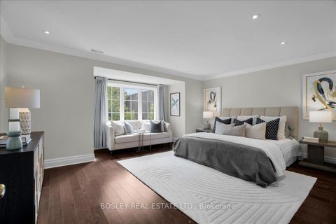 Photo 14 at 3 Shorncliffe Avenue, Casa Loma, Toronto