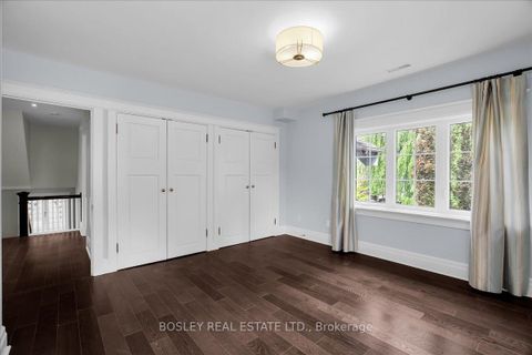 Photo 18 at 3 Shorncliffe Avenue, Casa Loma, Toronto
