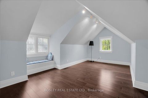 Photo 22 at 3 Shorncliffe Avenue, Casa Loma, Toronto