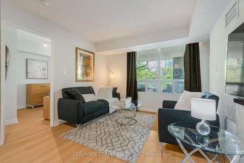 Photo 3 at 215 - 28 Empress Avenue, Willowdale East, Toronto
