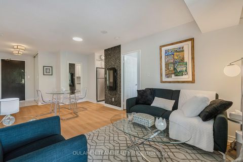 Photo 4 at 215 - 28 Empress Avenue, Willowdale East, Toronto
