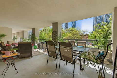 Photo 16 at 215 - 28 Empress Avenue, Willowdale East, Toronto