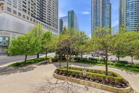 Photo 18 at 215 - 28 Empress Avenue, Willowdale East, Toronto