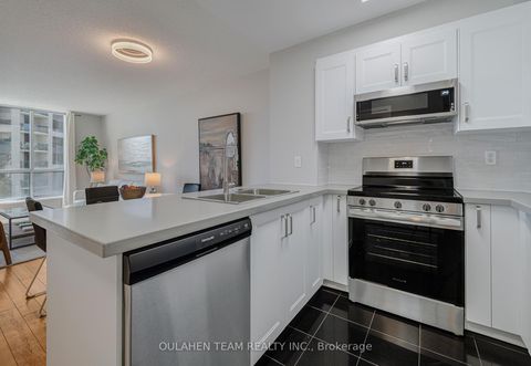 Photo 4 at 704 - 55 Harrison Garden Boulevard, Willowdale East, Toronto