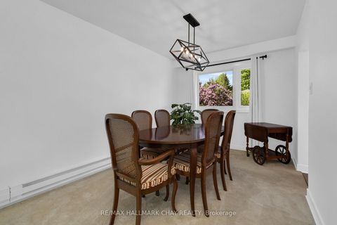 Photo 15 at 15 Crossbow Crescent, Pleasant View, Toronto