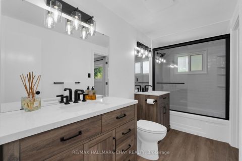 Photo 20 at 15 Crossbow Crescent, Pleasant View, Toronto