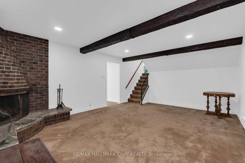Photo 30 at 15 Crossbow Crescent, Pleasant View, Toronto
