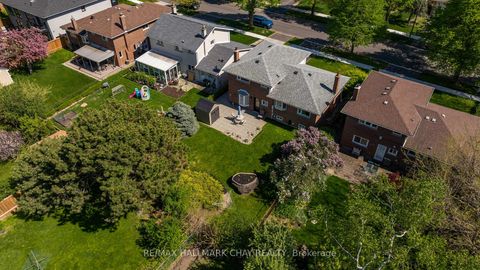 Photo 41 at 15 Crossbow Crescent, Pleasant View, Toronto
