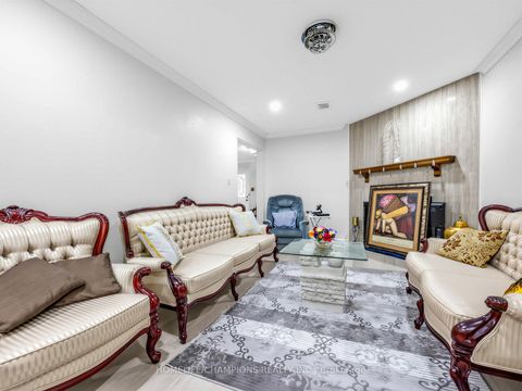 Photo 10 at 12 Glenheather Terrace, Rouge E11, Toronto