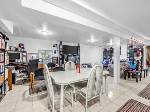 Photo 24 at 12 Glenheather Terrace, Rouge E11, Toronto
