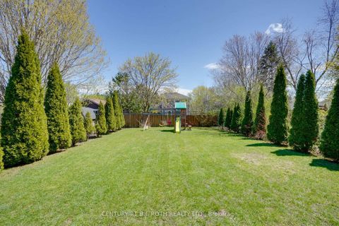 Photo 40 at 109 Elizabeth Street, Ardagh, Barrie