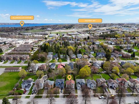 Photo 45 at 109 Elizabeth Street, Ardagh, Barrie