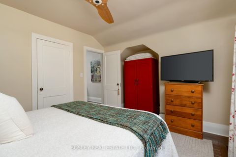 Photo 18 at 57 Springdale Boulevard, East York, Toronto
