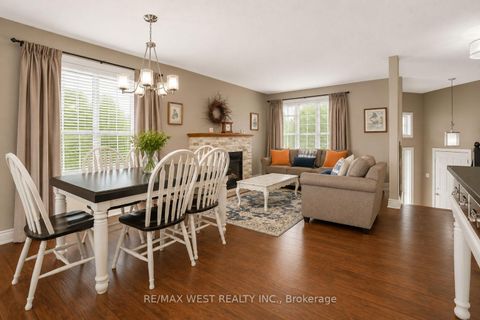 Photo 6 at 37 Kell Place, Bayshore, Barrie