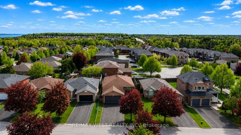Photo 16 at 37 Kell Place, Bayshore, Barrie