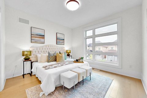 Photo 22 at 107 Winthrop Crescent, Vellore Village, Vaughan
