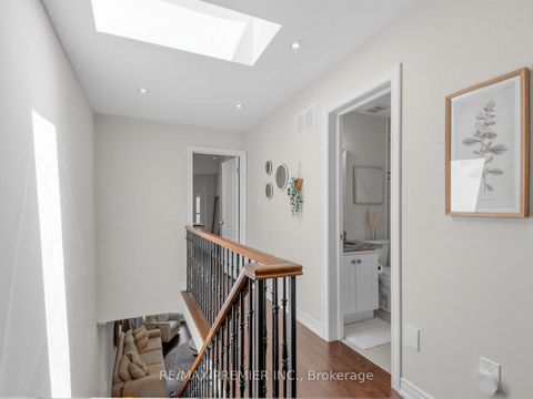 Photo 14 at 57B Westona Street, Humber Heights, Toronto