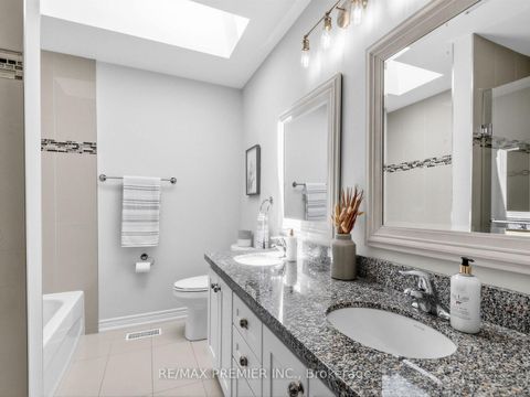 Photo 18 at 57B Westona Street, Humber Heights, Toronto