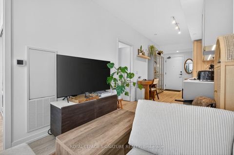 Photo 7 at 3310 - 55 Mercer Street, Waterfront Communities C1, Toronto