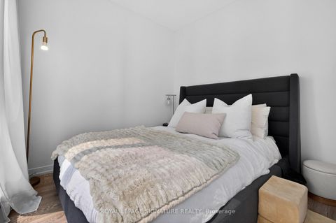 Photo 10 at 3310 - 55 Mercer Street, Waterfront Communities C1, Toronto