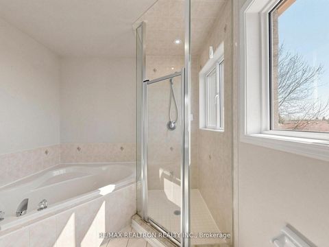 Photo 19 at 810 Stonehaven Avenue, Wyndham, Newmarket
