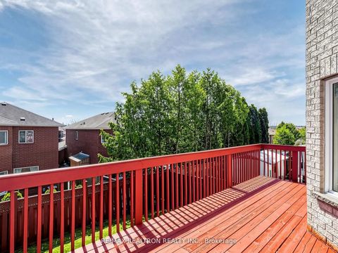 Photo 41 at 810 Stonehaven Avenue, Wyndham, Newmarket